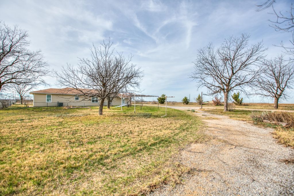 Image 1 of property listing at 17342 Farm To Market 1929, Miles, TX 76861