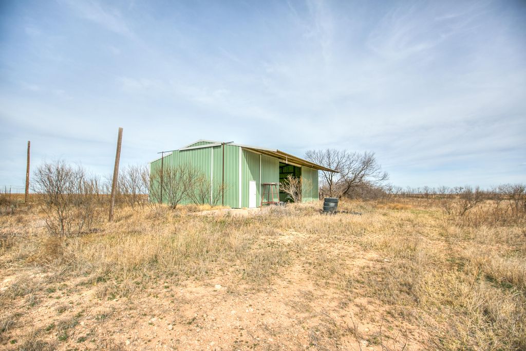 Image 22 of property listing at 17342 Farm To Market 1929, Miles, TX 76861