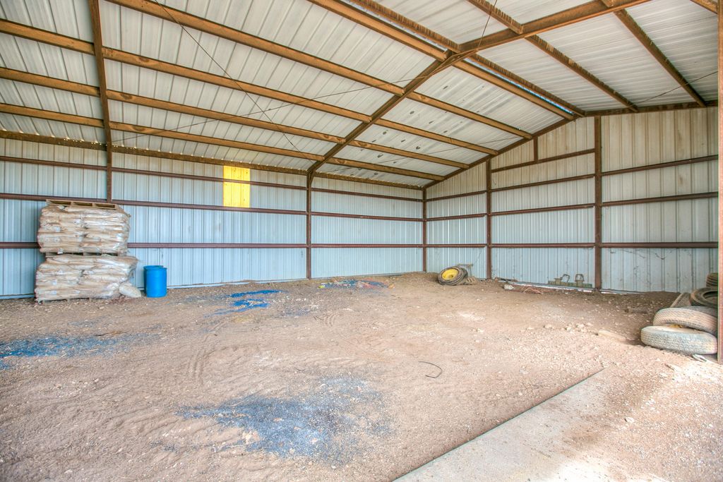 Image 24 of property listing at 17342 Farm To Market 1929, Miles, TX 76861