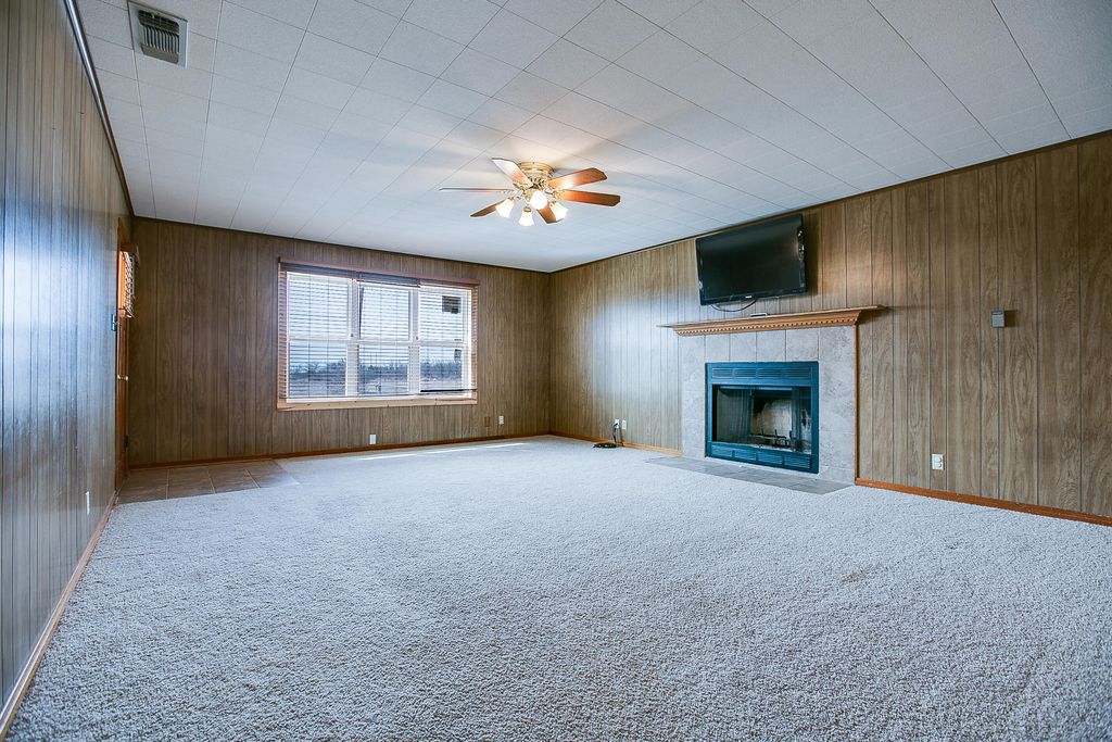 Image 29 of property listing at 17342 Farm To Market 1929, Miles, TX 76861