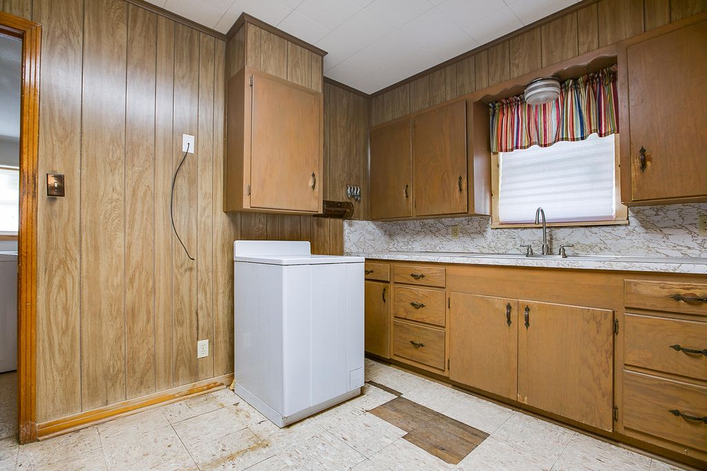 Image 34 of property listing at 17342 Farm To Market 1929, Miles, TX 76861