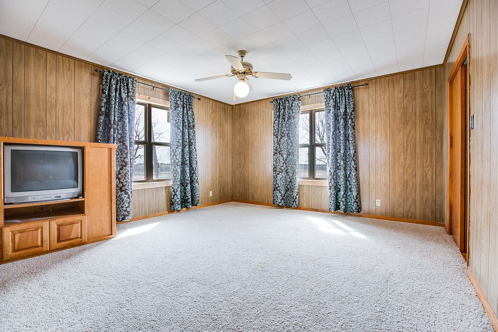 Image 43 of property listing at 17342 Farm To Market 1929, Miles, TX 76861