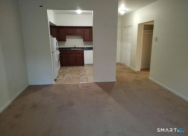 79 Claudia Drive APT 149, West Haven, CT 06516