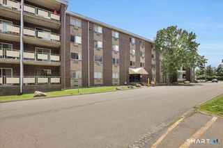 79 Claudia Drive APT 149, West Haven, CT 06516