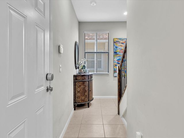 3340 NW 125th Lane, Sunrise, FL 33323