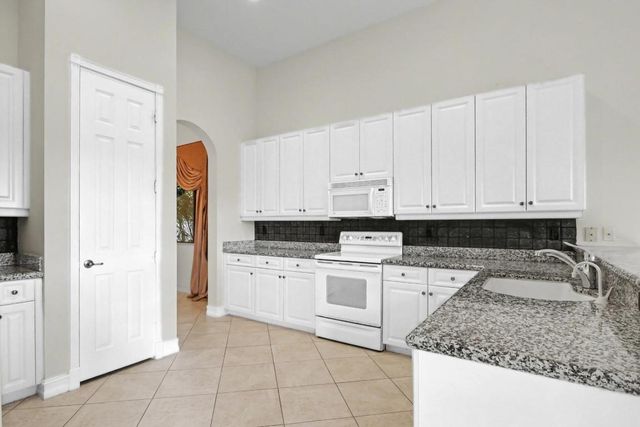 7614 Via Grande, Boynton Beach, FL 33437