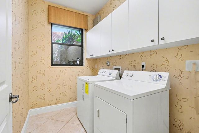 7614 Via Grande, Boynton Beach, FL 33437