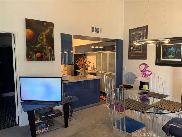351 N Hermosa Drive 3A2, Palm Springs, CA 92262