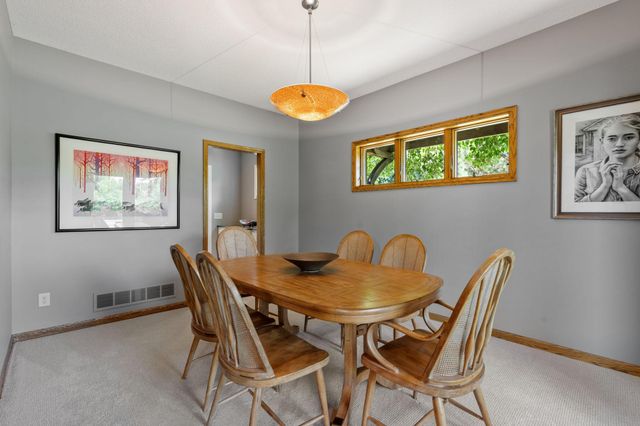 11334 Parkside Trail, Dayton, MN 55369
