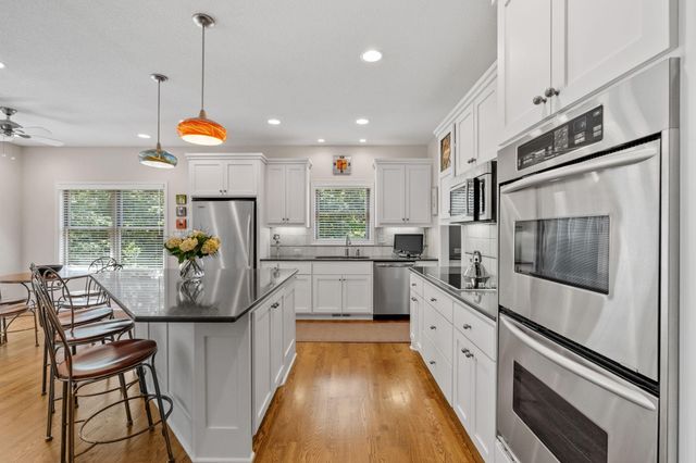 11334 Parkside Trail, Dayton, MN 55369