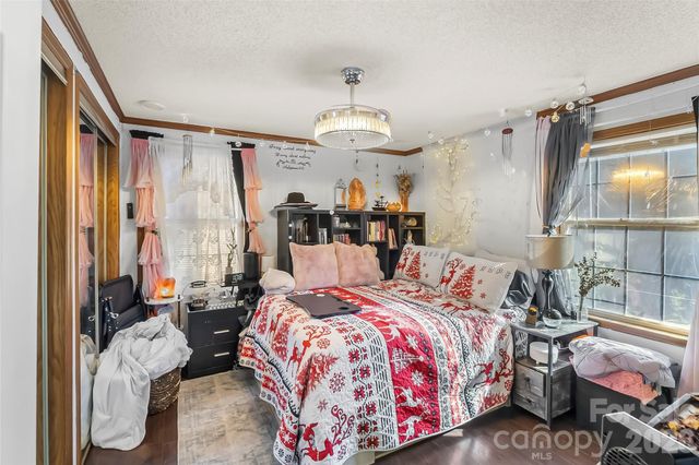 1446 Bridlewood Lane, Morganton, NC 28655