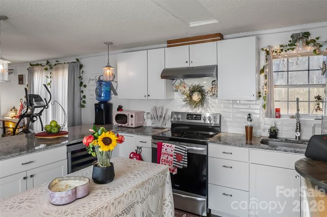 1446 Bridlewood Lane, Morganton, NC 28655