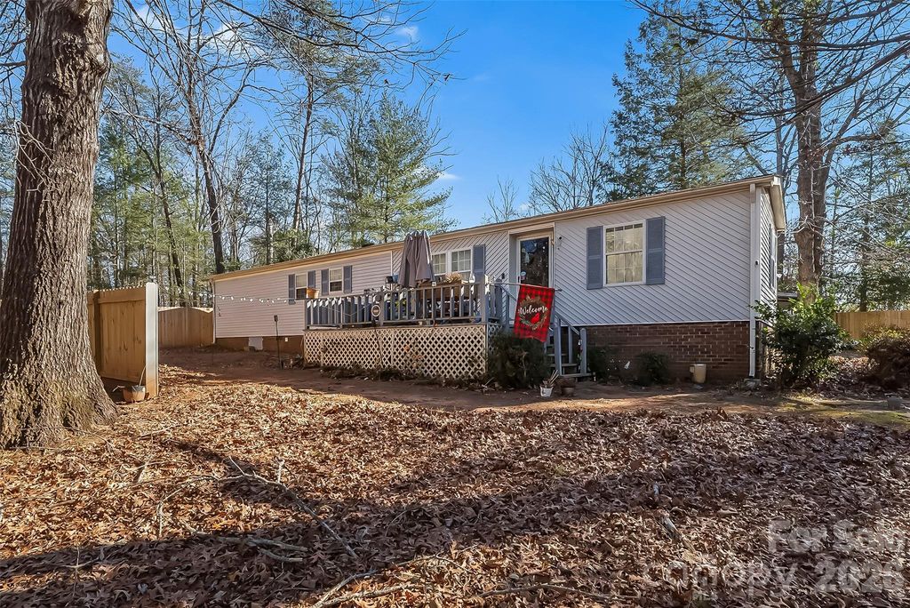 1446 Bridlewood Lane, Morganton, NC 28655