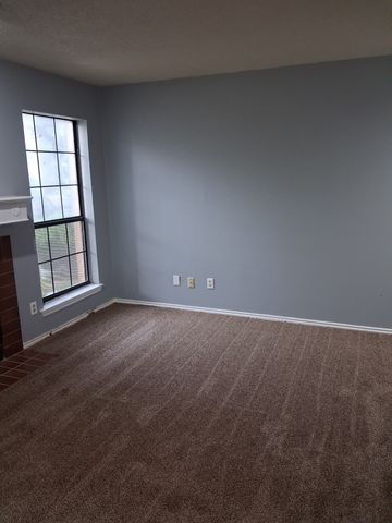 5825 Marvin Loving Drive 205, Garland, TX 75043