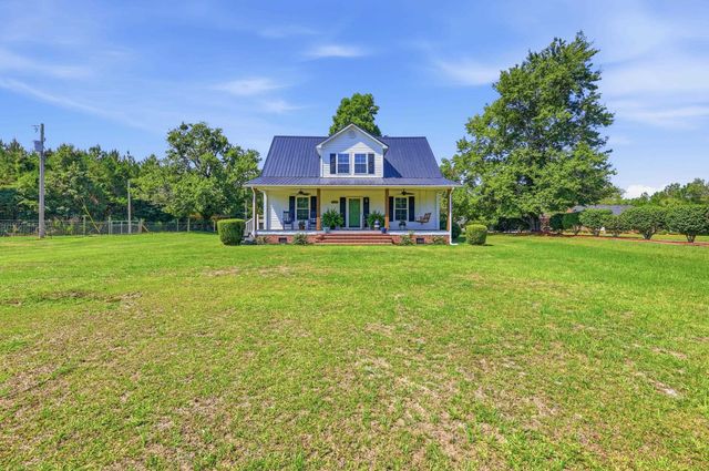 1361 Highway 521, Andrews, SC 29510