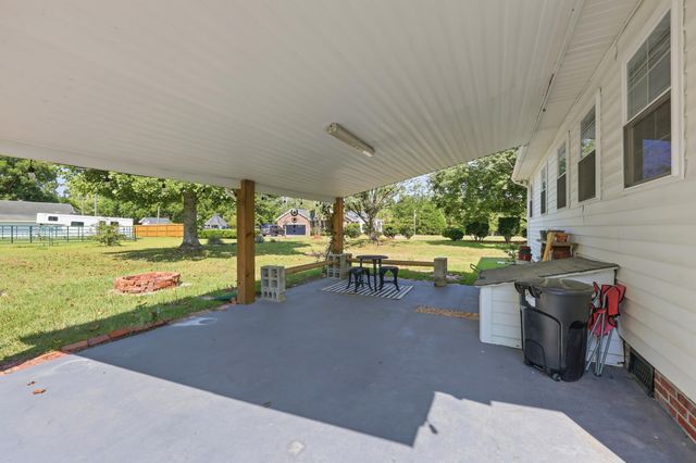 1361 Highway 521, Andrews, SC 29510