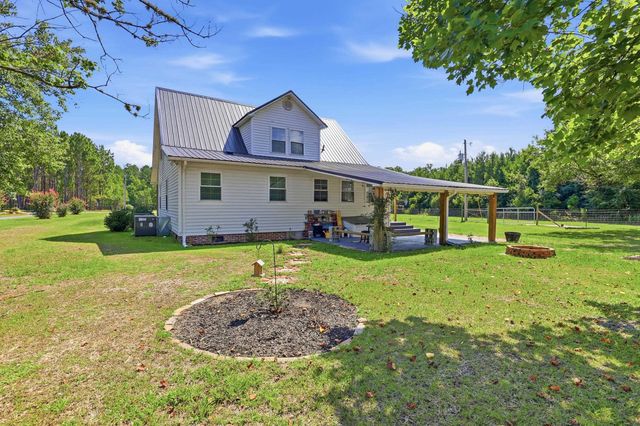 1361 Highway 521, Andrews, SC 29510
