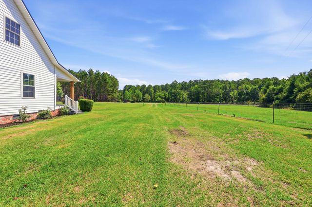 1361 Highway 521, Andrews, SC 29510