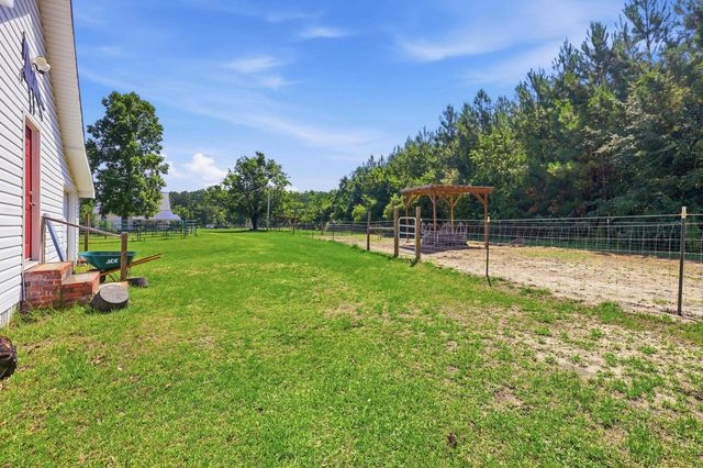 1361 Highway 521, Andrews, SC 29510
