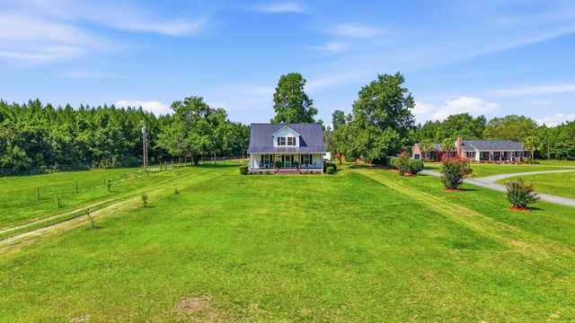 1361 Highway 521, Andrews, SC 29510