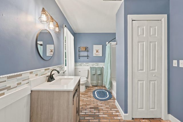 1361 Highway 521, Andrews, SC 29510