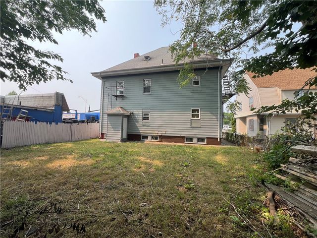 246 Sackett Street, Providence, RI 02907