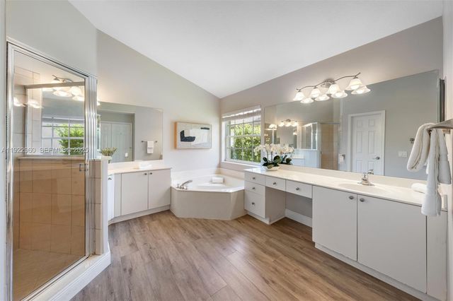 2587 Jardin Ct 0, Weston, FL 33327