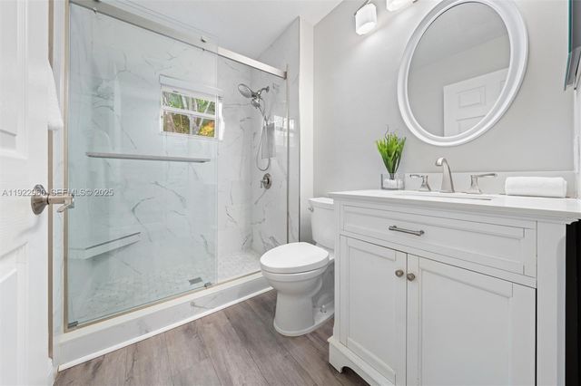 2587 Jardin Ct 0, Weston, FL 33327