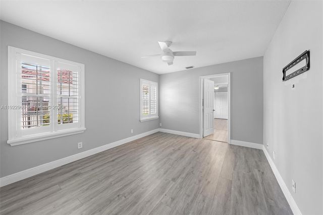 2587 Jardin Ct 0, Weston, FL 33327