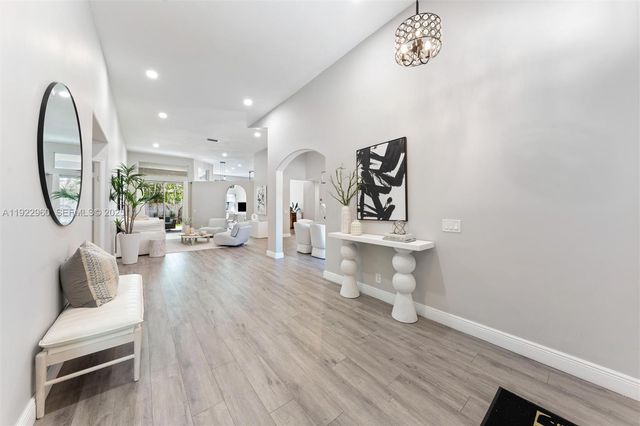 2587 Jardin Ct 0, Weston, FL 33327