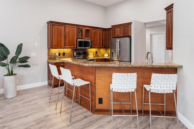 2587 Jardin Ct 0, Weston, FL 33327