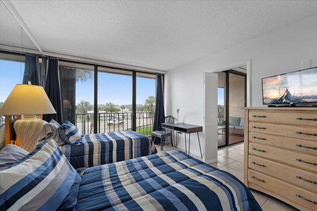 225 Beach Road Road 303, Tequesta, FL 33469