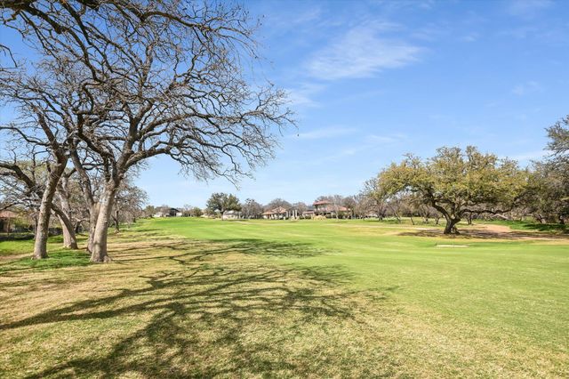1005 Cats Eye, Horseshoe Bay, TX 78657