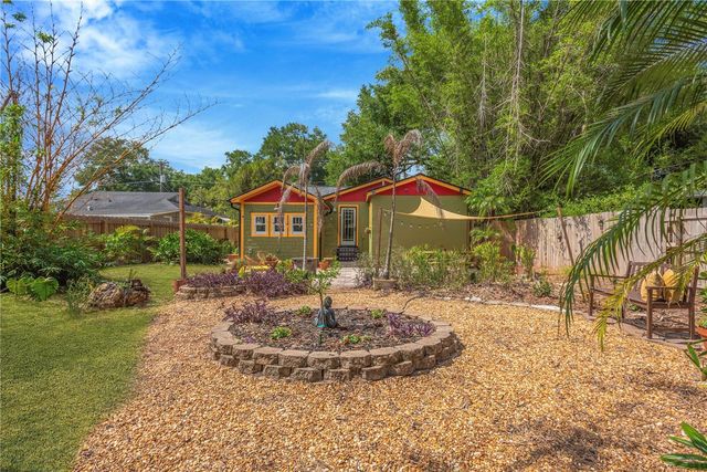 1427 E POWHATAN AVENUE, Tampa, FL 33604