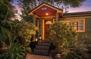 1427 E POWHATAN AVENUE, Tampa, FL 33604