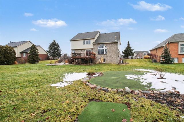 2325 Cristina Anne Court, Howell, MI 48855