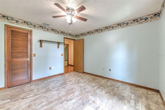 2102 WHITLOCK PLACE, Dover, FL 33527