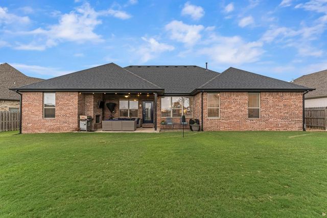 1770 Sunrise Circle, Centerton, AR 72719