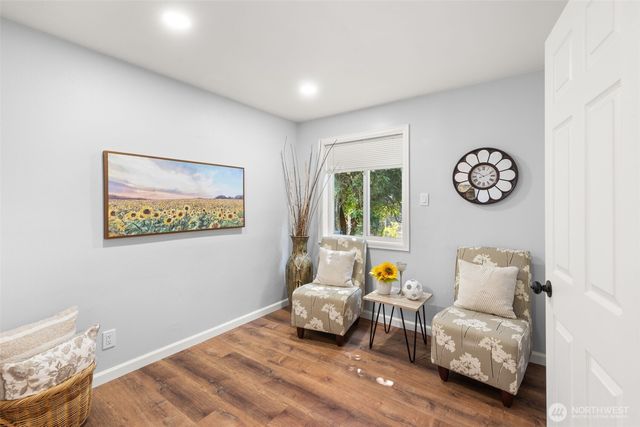 2515 S Willow Street, Seattle, WA 98108