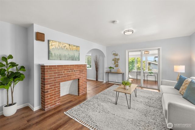 2515 S Willow Street, Seattle, WA 98108