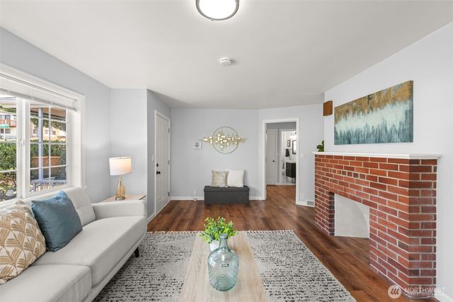2515 S Willow Street, Seattle, WA 98108