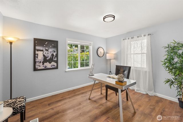2515 S Willow Street, Seattle, WA 98108