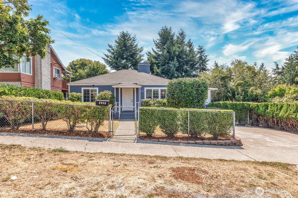 2515 S Willow Street, Seattle, WA 98108