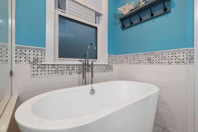 4008 Isla Del Sol, Galveston, TX 77554