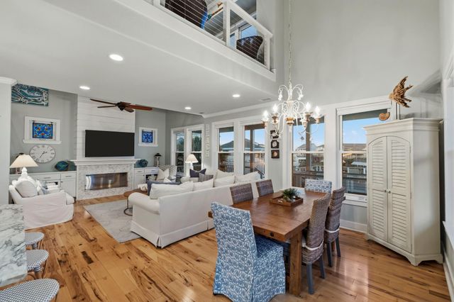 4008 Isla Del Sol, Galveston, TX 77554