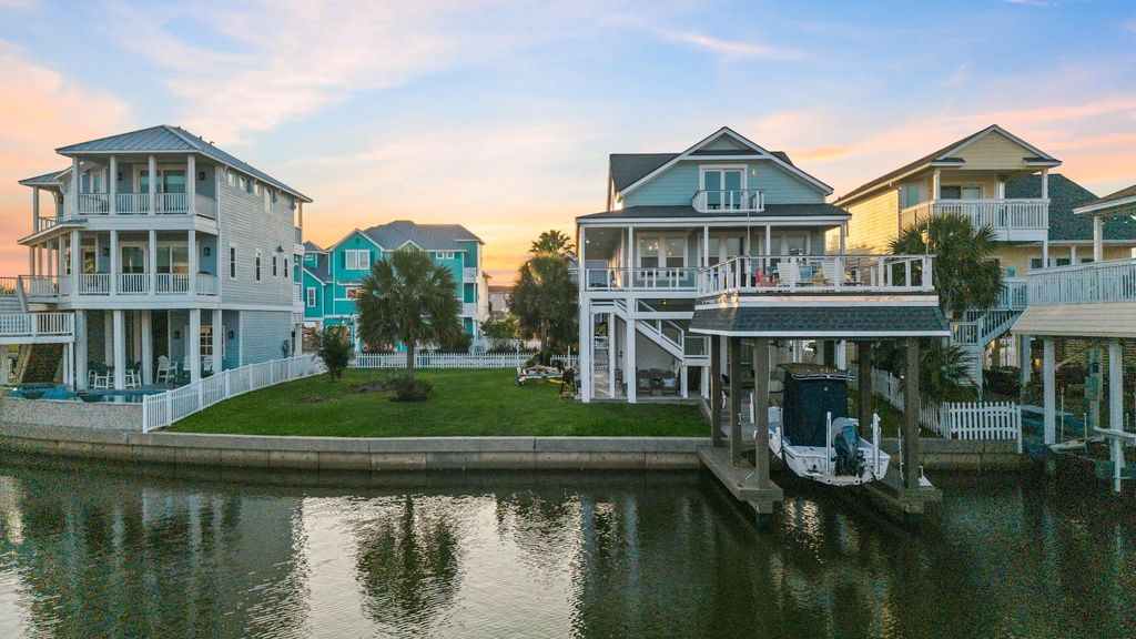 4008 Isla Del Sol, Galveston, TX 77554