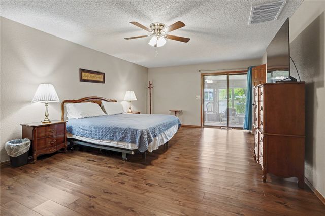8401 Fairway Place, Broken Arrow, OK 74011