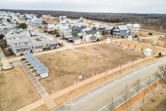 35 Water Street, Carlton Landing, OK 74432