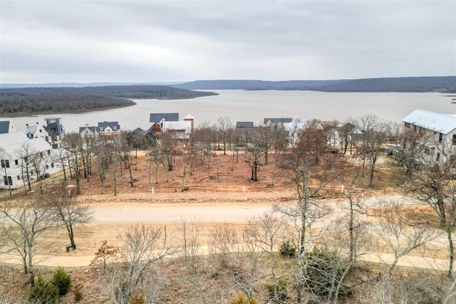 35 Water Street, Carlton Landing, OK 74432