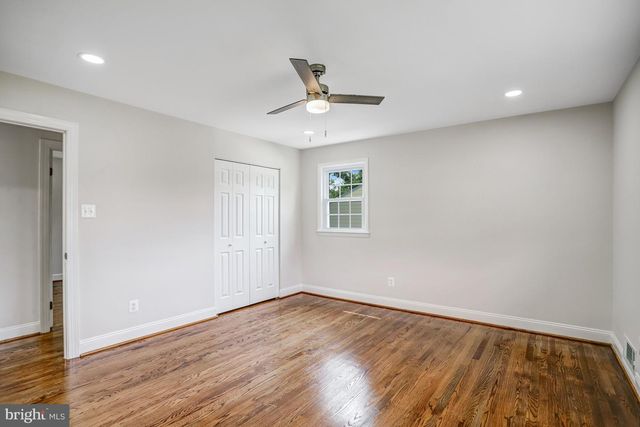 5701 OTTAWA RD, Centreville, VA 20120